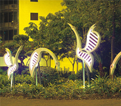 园林动物仙鹤造型久久久永久久久人妻精品麻豆