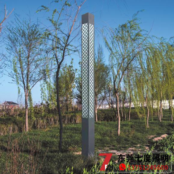 公园现代简约LED久久久永久久久人妻精品麻豆柱安装效果图片